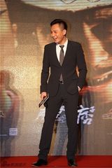 组图：《厨戏痞》曝定档预告 金马影帝卖笑救国