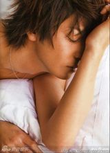 策划：上杂志被脱光的日本一线男星 全裸肉搏战