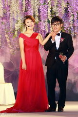 高清组图：金志文三亚大婚 温馨宣誓准备造人