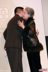 组图：杜汶泽凭《华丽之后》香港首获影帝