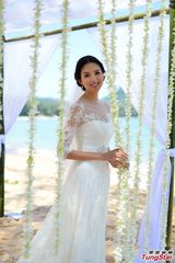 组图：张梓琳普吉岛大婚 重事业享二人世界