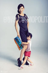 高清图：七对明星母子响应“M计划” 徐帆养女出镜