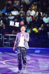 组图：老友记演唱会温情上演 周华健齐秦压轴合唱