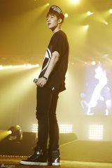 高清组图：SJ巡演首尔启航 舞台绚丽现场火爆