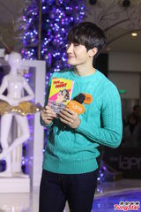 组图：周觅曝与韩庚无联系 希望交中国女友