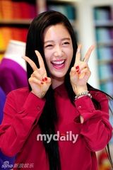 组图：少时孝渊裴斗娜等韩星为时尚活动站台