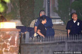 组图：史泰龙儿子英年早逝 萨其遗体移出寓所