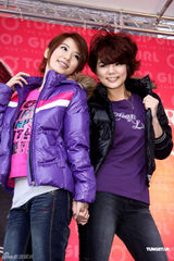 组图：H.E.出席活动Selina献声 圣诞改捐烫伤基金 