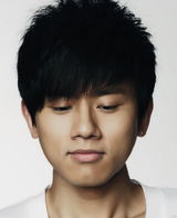 高清图：张杰新专辑宣传照曝光 表情多变纯真似孩童