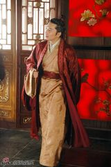 高清组图：新《红楼梦》再曝新照 明星戏骨力托梦中人