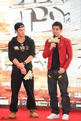 组图：电影《恶战》发布会 袁和平亮相