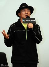 组图：成龙电影《十二生肖》走进复旦