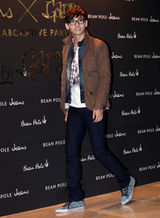 高清图：宋茜沈昌珉等出席活动 俊男美女青春活力