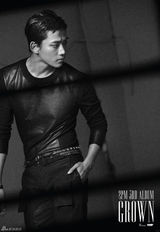 高清图：2PM曝新碟未公开海报 露肌肉性感狂野