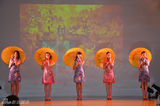 幻灯组图：青春美少女日本开唱 观众热捧盛况空前