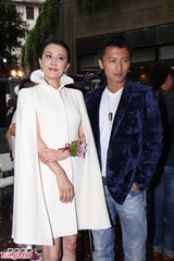 组图：谢霆锋否认介入王菲婚姻传闻