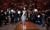 幻灯：汤唯登《ELLE》优雅神秘依旧 怡人温柔暗藏