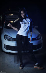 组图：转山主演李桃运动系类写真首曝光