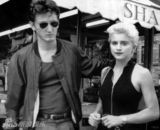 组图：麦当娜个唱自摸前夫悄然观看 昔日结婚照曝光