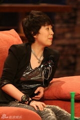 高清图：海清高峰做客黄加李泡畅聊世界杯