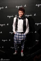 幻灯图：马松出席活动遇钟楚红 大赞红姑美丽依旧 