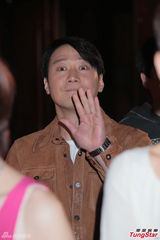 组图：刘嘉玲短裙丰腴现身 黎明憔悴祝寿曾志伟