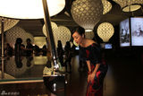 组图：张静初典雅亮相国博展览 中国风造型古典唯美