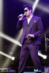 组图：4minute等出演第9届希望音乐会展