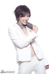 高清组图：黄小蕾最新写真