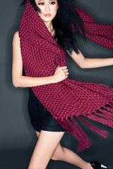 幻灯图：戴菲菲烈焰红唇写真 妩媚变身时尚精灵