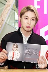 组图：男团M.pire举行第二张单曲签名会