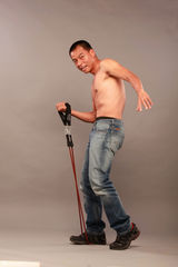 幻灯图:王挺时尚写真出炉 完美诠释魅力型男