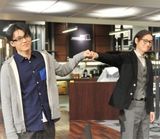 组图：小栗旬《富贵男贫穷女》创业剧照曝光