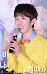 组图：2AM赵权为动画配音曝匹诺曹声音超难