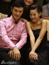 高清：李心彤《丑女4》妖娆 黑礼服诱惑男主角