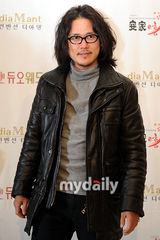 组图：韩国演员安在模1月9日下午举行婚礼