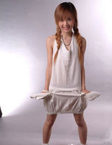 资料图片：超女王贝被曝整形致死 盘点靓丽写真