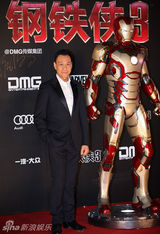 组图：《钢铁侠3》首映红毯 唐尼王学圻亮相