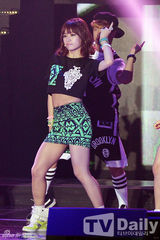 组图：朴宰范INFINITE等热唱PEPSI演唱会