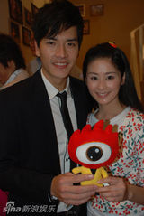 幻灯：《小菊的春天秋天》深圳开机 众星挑战第一次