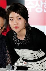 组图：沈恩京罗文姬等宣传新片《可疑的她》