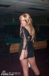 组图：男子因迷恋布兰妮大胆变性隆胸