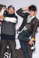 组图：安心亚助阵自由发挥新专辑首场签唱会