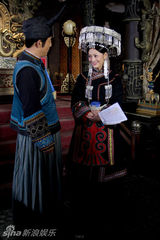 幻灯图集：宁静再演女政治家 自称是贵州女孩败类