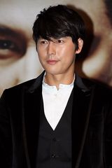 组图：《剑雨》韩国首映 主演郑雨盛帅气亮相