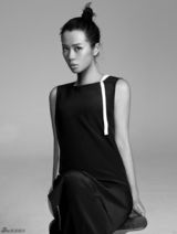 组图：余男黑白大片冷艳展另类东方美