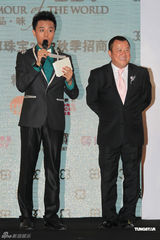 组图：曾志伟指关淑怡心情已平复 陈慧琳与家人庆生