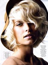 组图：德国队中场萨米-赫迪拉女友莉娜-格尔克