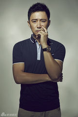 组图：高鑫最新写真大片 引领早春时尚新风潮