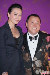 组图：曾志伟六十大寿庆宴成龙赵本山等齐贺